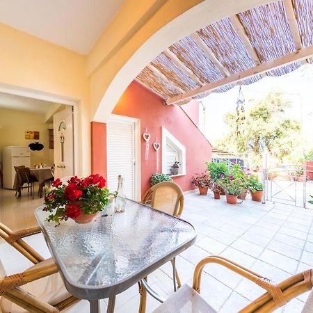 Helen Corfu Houseアパートメント エクステリア 写真